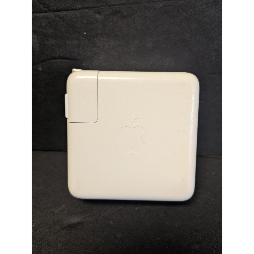 Original 61W USB-C AC Adapter Charger for Apple MacBook Pro 13" A1718